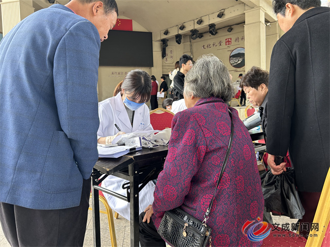 ��ʿ�������� ��������ʿ�»��㡱 �۽��������߽������